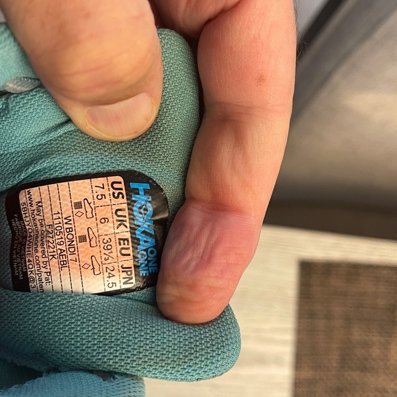 Hoka Bondi Turquoise Running Shoes - Picture 6 of 6